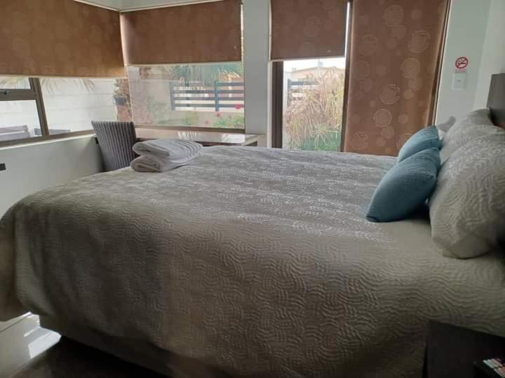 Carlo'S Boutique Guesthouse Walvis Bay Eksteriør bilde