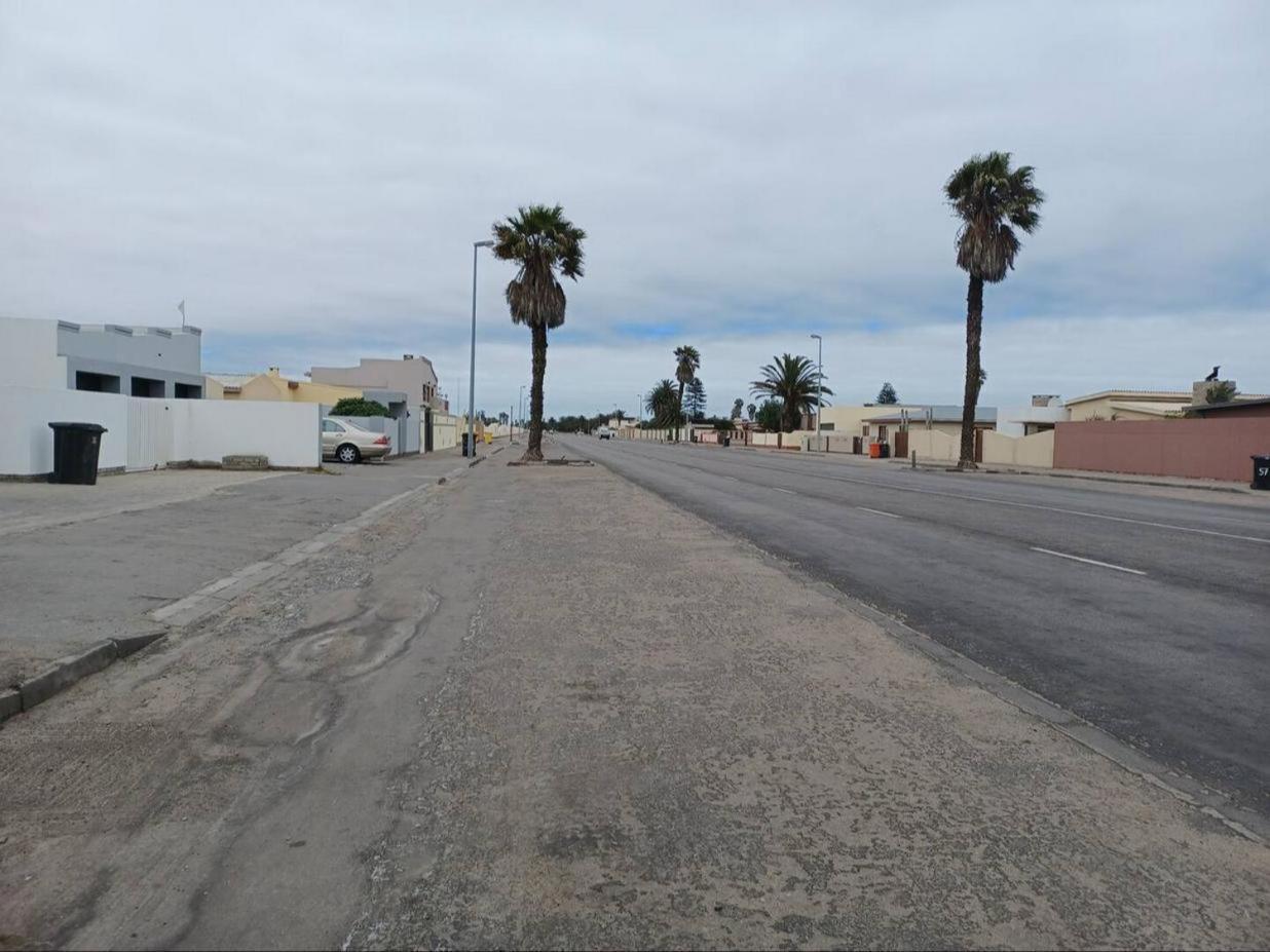 Carlo'S Boutique Guesthouse Walvis Bay Eksteriør bilde