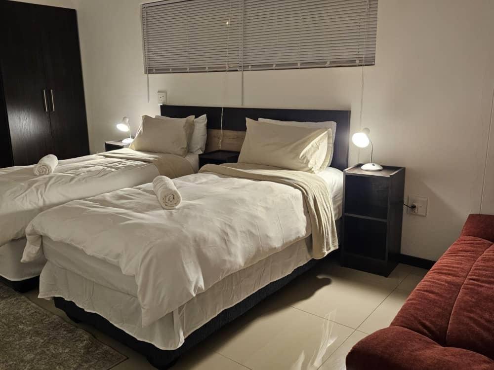 Carlo'S Boutique Guesthouse Walvis Bay Eksteriør bilde